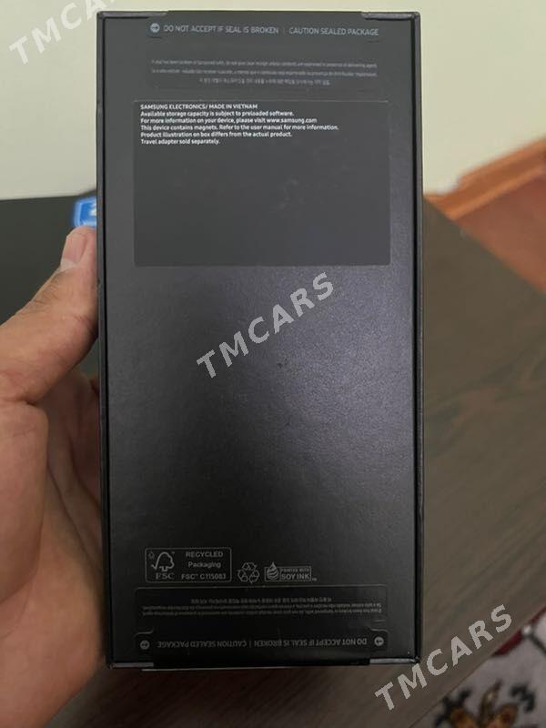 Galaxy Z Flip5 - Parahat 2 - img 2