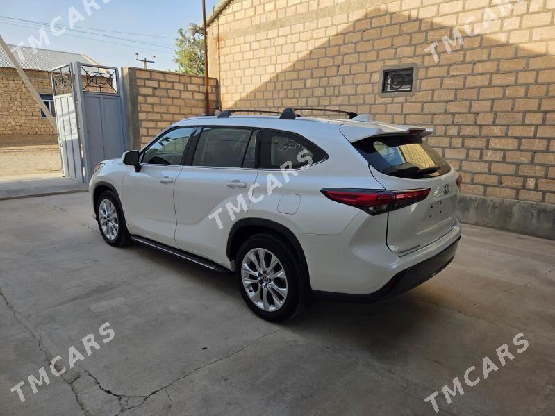 Toyota Highlander 2021 - 720 000 TMT - Moskowskiý köç. (10 ýyl abadançylyk şaýoly) - img 8
