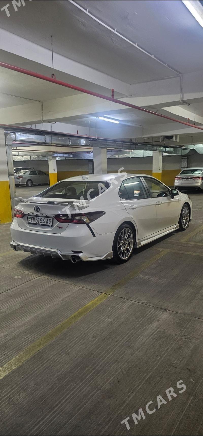 Toyota Camry 2023 - 339 000 TMT - Aşgabat - img 3