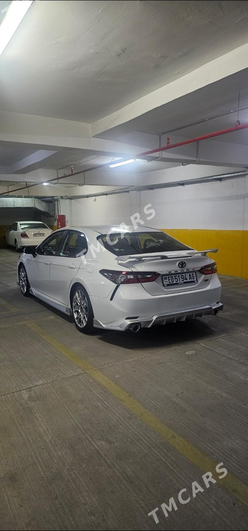 Toyota Camry 2023 - 339 000 TMT - Aşgabat - img 4