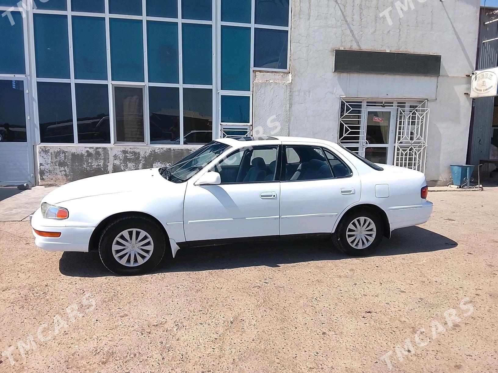 Toyota Camry 1992 - 75 000 TMT - Мары - img 5
