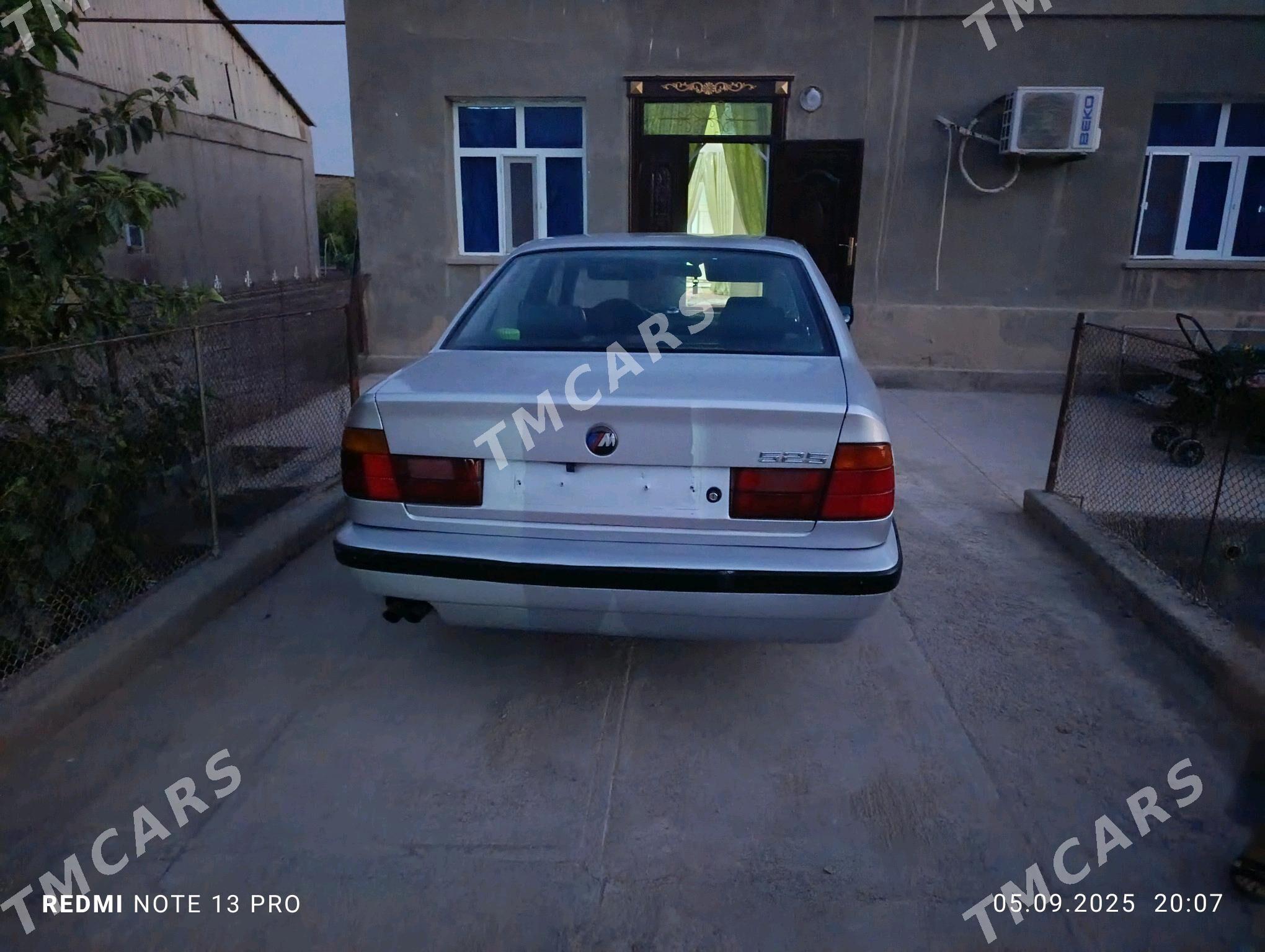 BMW 525 1990 - 55 000 TMT - Köneürgenç - img 4