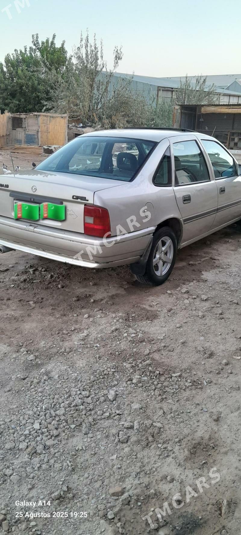 Opel Vectra 1992 - 32 000 TMT - Мары - img 3