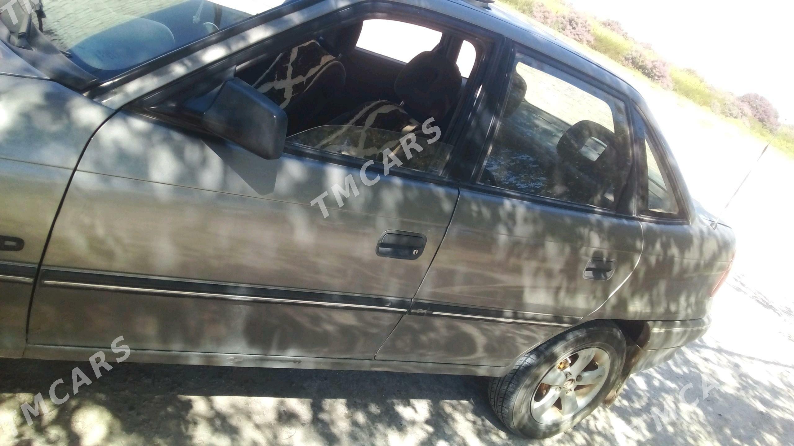 Opel Astra 1992 - 50 000 TMT - Болдумсаз - img 3
