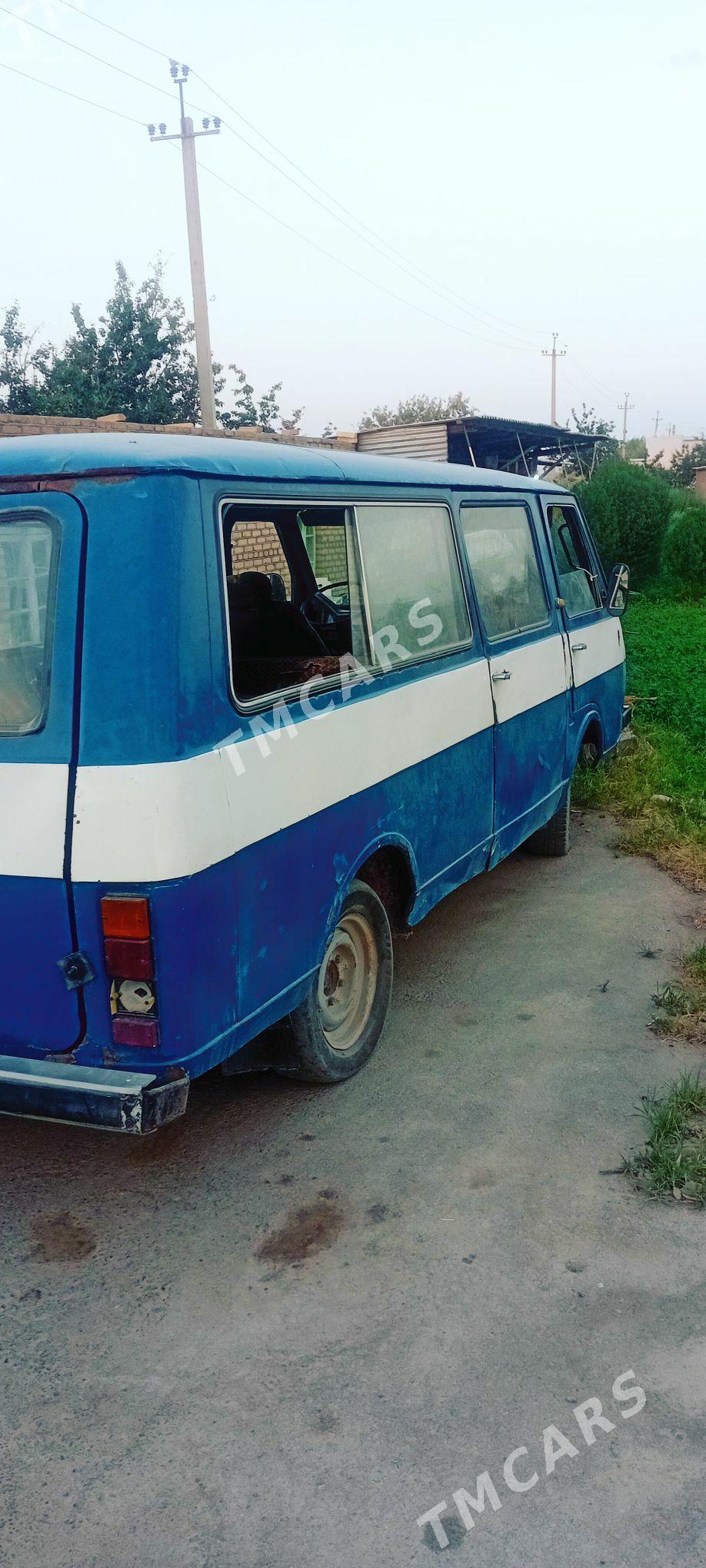 UAZ 452 1987 - 6 000 TMT - Murgap - img 2