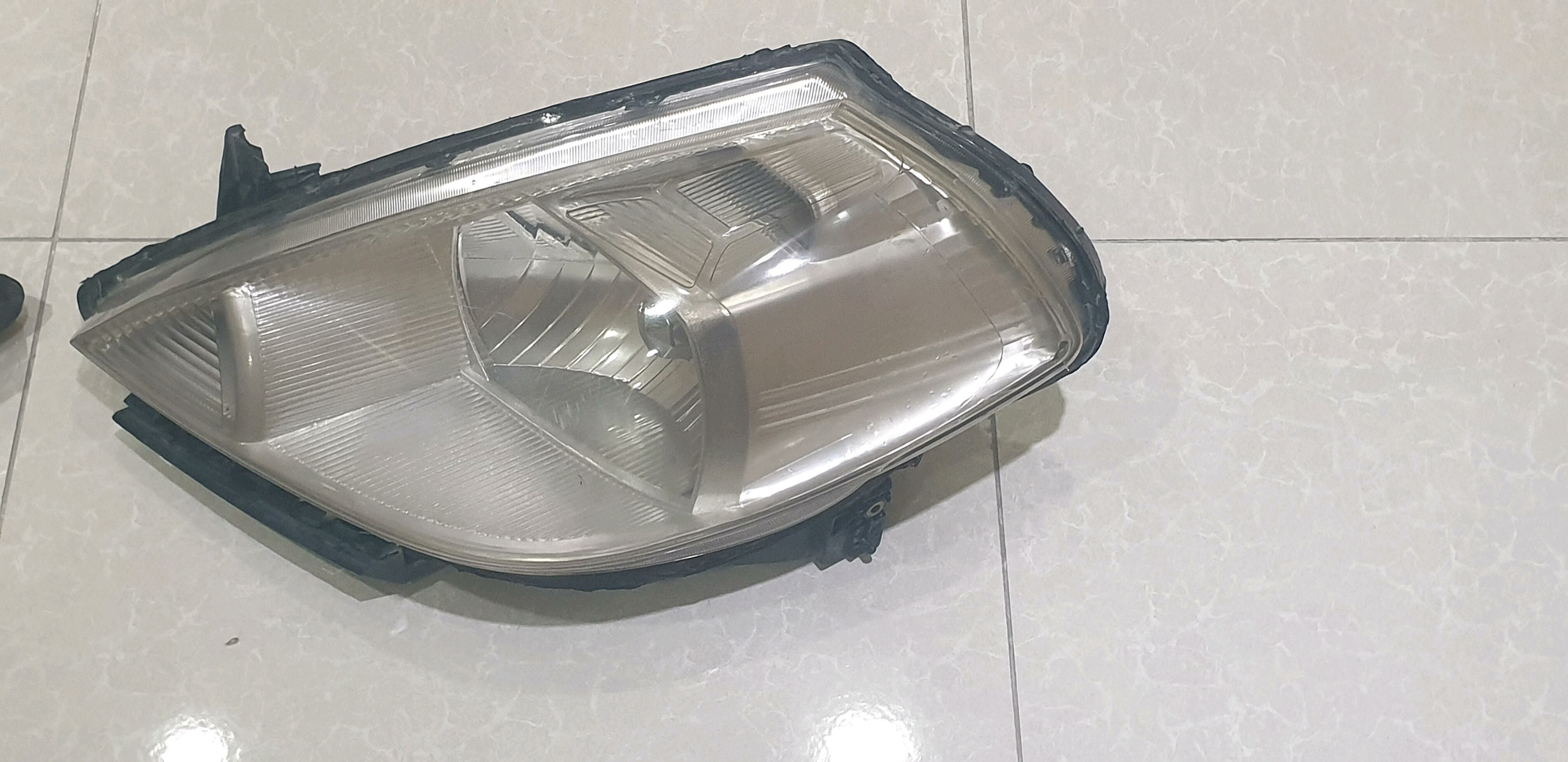 Nissan Versa 06-11ý. fara 1 000 TMT - Aşgabat - img 2