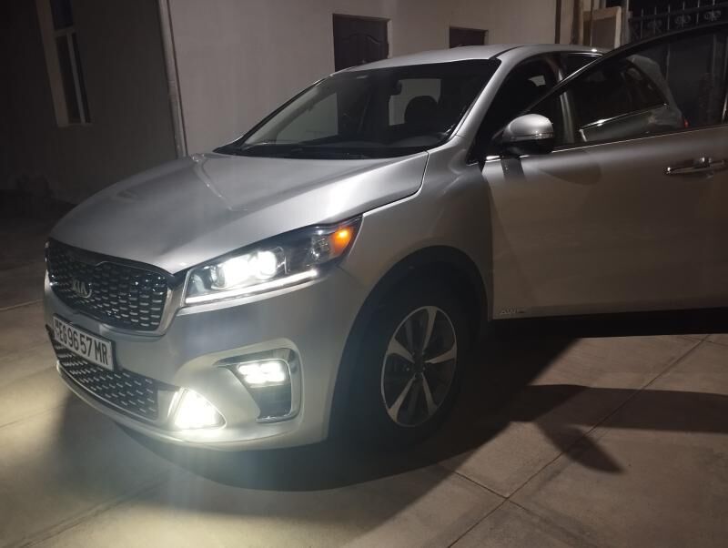 Kia Sorento 2020 - 295 000 TMT - Ýolöten - img 6