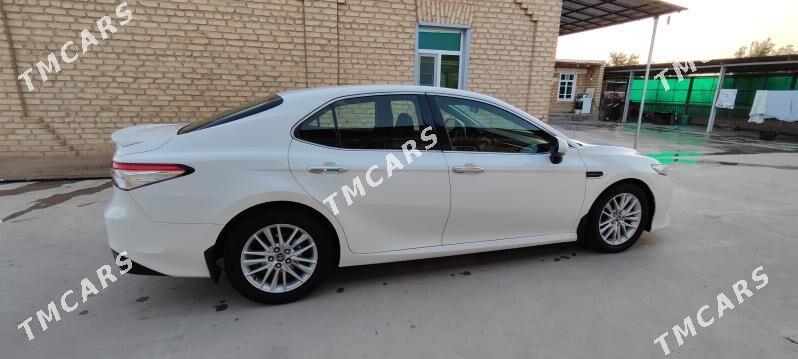 Toyota Camry 2018 - 270 000 TMT - Кака - img 5
