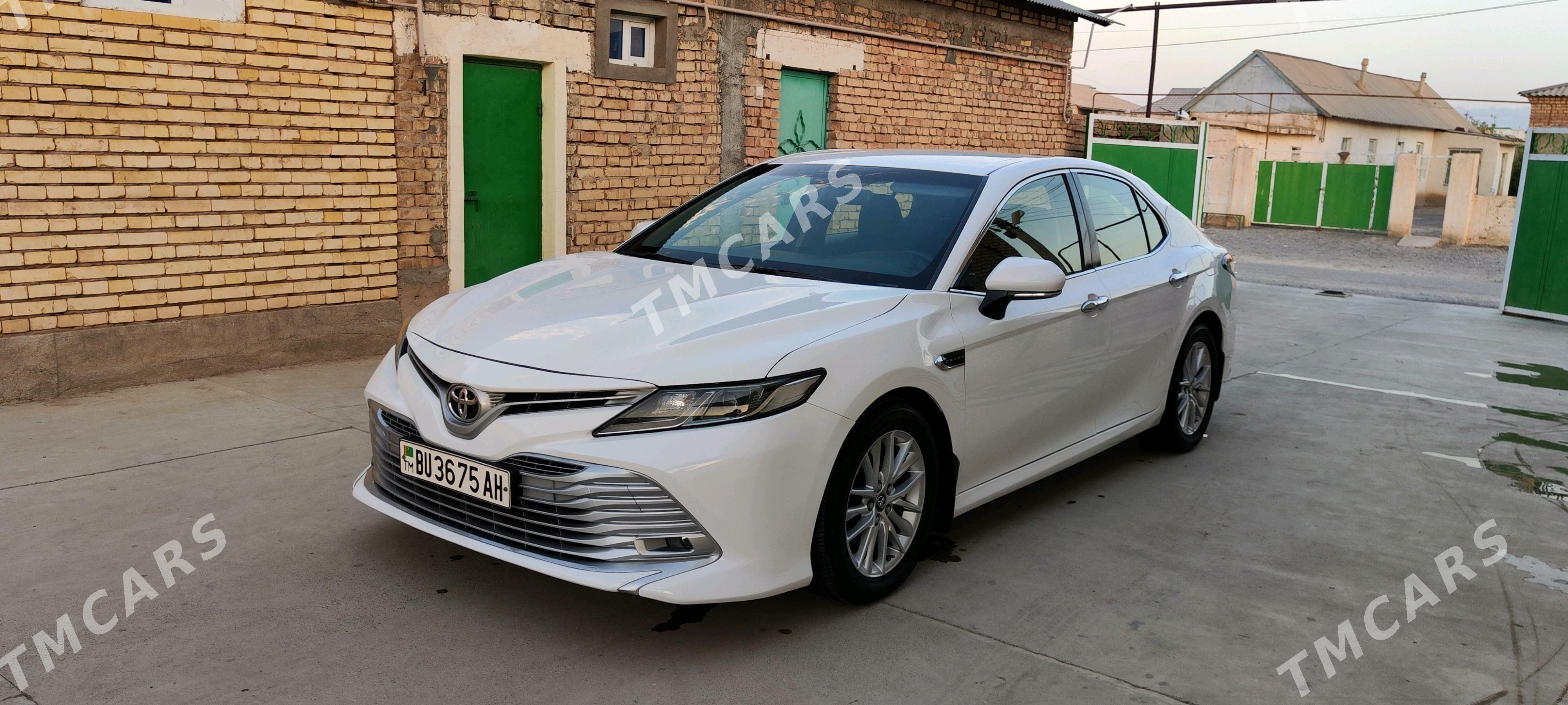 Toyota Camry 2018 - 270 000 TMT - Кака - img 7