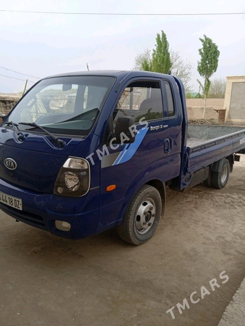 Kia Bongo 2005 - 165 000 TMT - Кёнеургенч - img 3