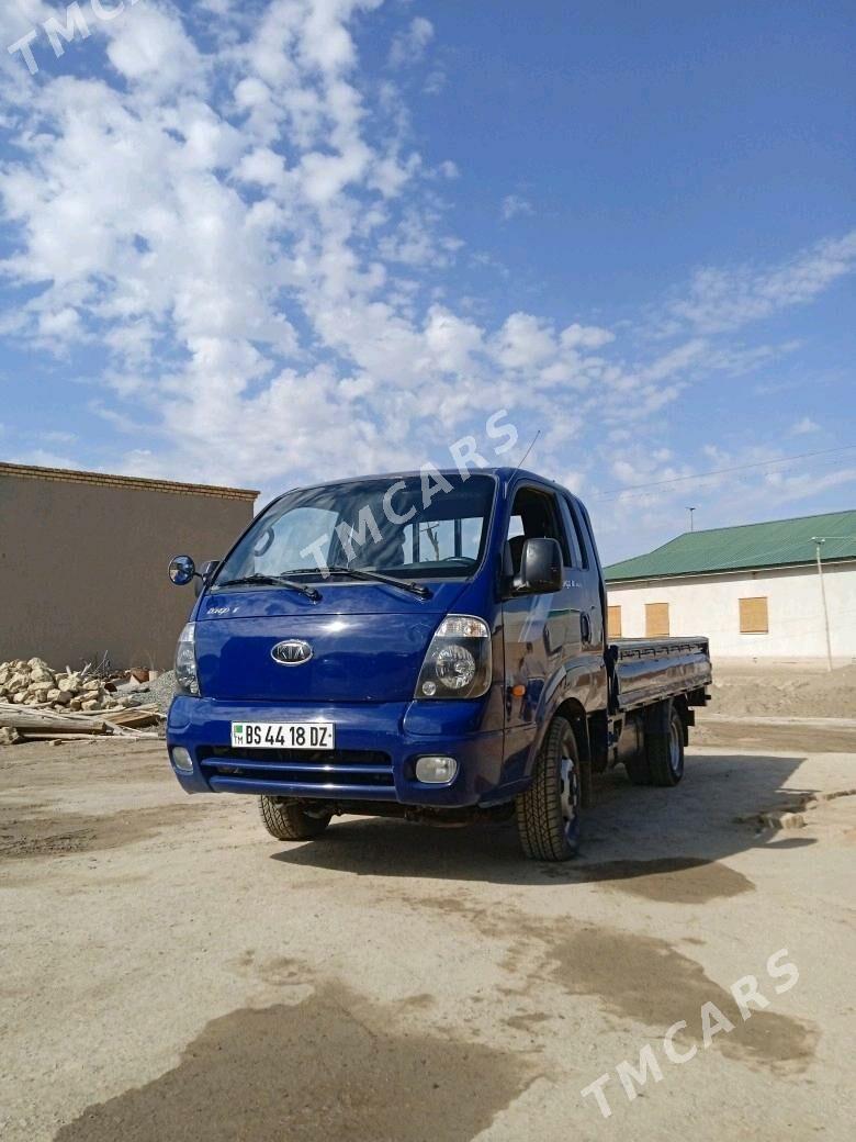 Kia Bongo 2005 - 165 000 TMT - Кёнеургенч - img 2