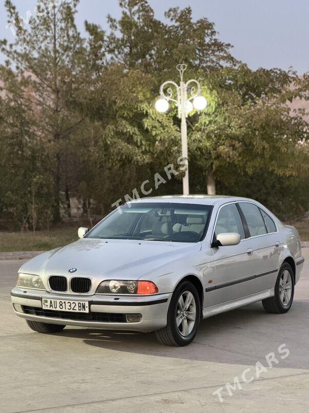 BMW E39 1999 - 88 000 TMT - Балканабат - img 7