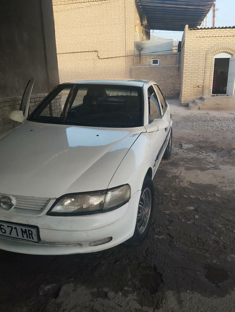 Opel Vectra 1998 - 40 000 TMT - Мары - img 6
