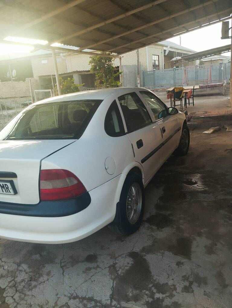 Opel Vectra 1998 - 40 000 TMT - Мары - img 3