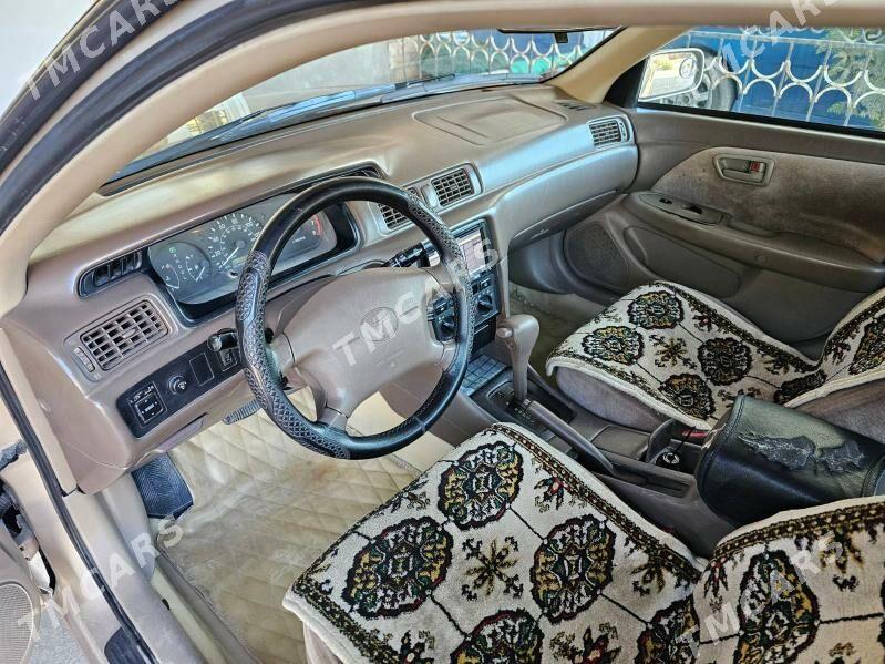 Toyota Camry 1998 - 120 000 TMT - Кёнеургенч - img 2