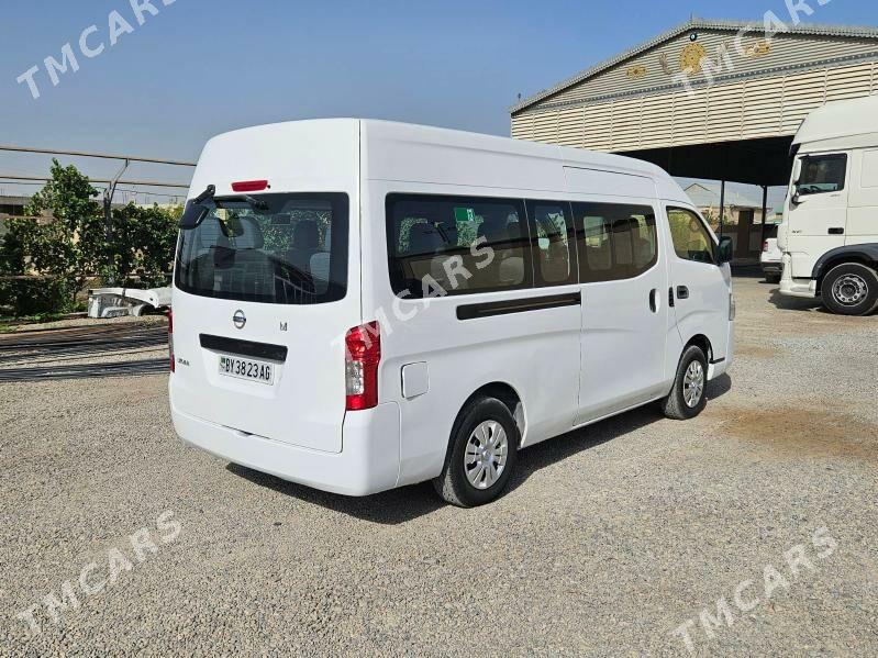 Nissan Urvan 2021 - 420 000 TMT - Мары - img 4