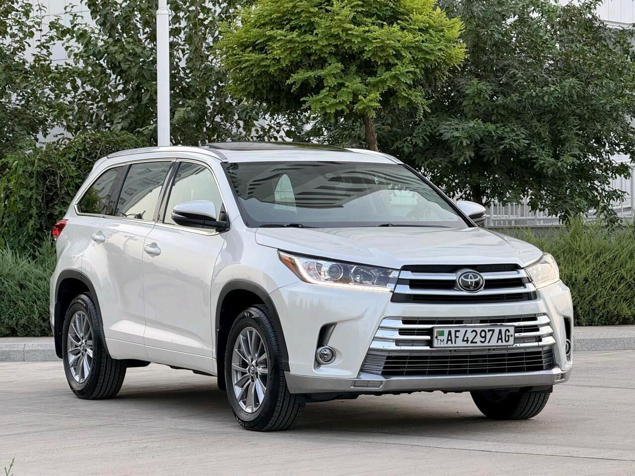 Toyota Highlander 2018 - 510 000 TMT - Ашхабад - img 2