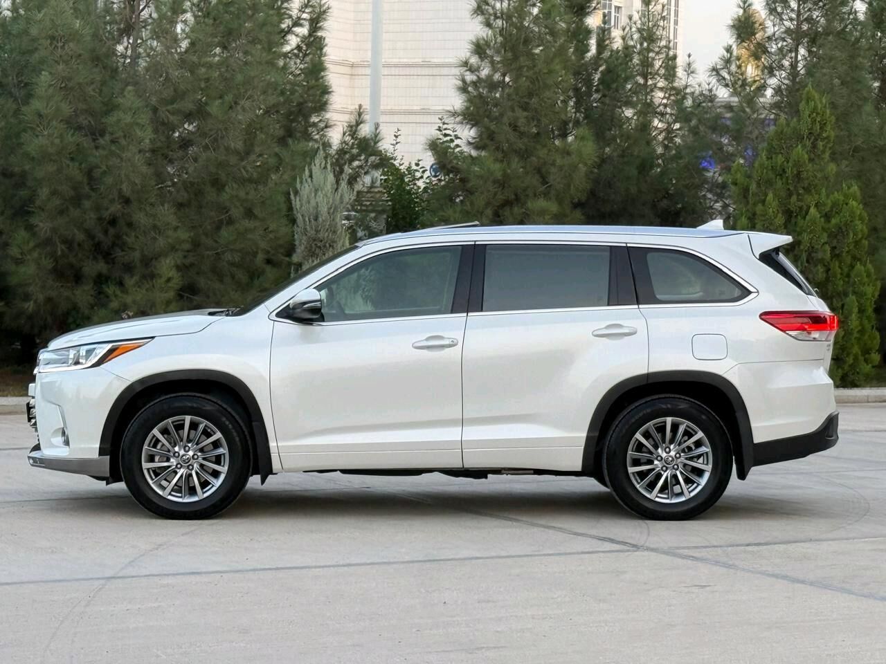 Toyota Highlander 2018 - 510 000 TMT - Ашхабад - img 5