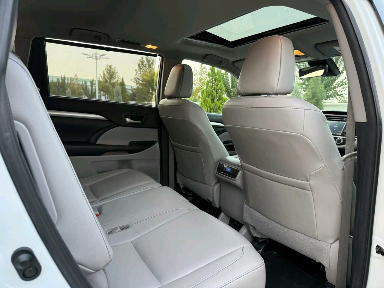 Toyota Highlander 2018 - 510 000 TMT - Ашхабад - img 9