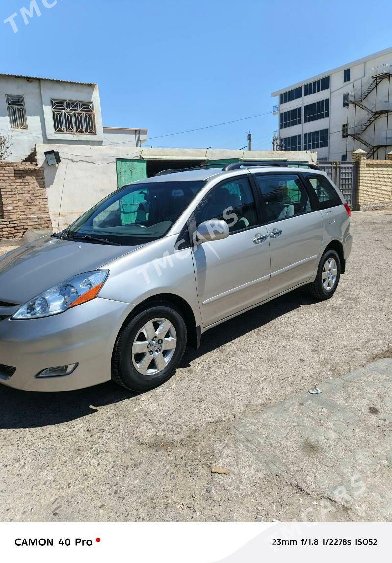 Toyota Sienna 2009 - 253 000 TMT - Mary - img 4