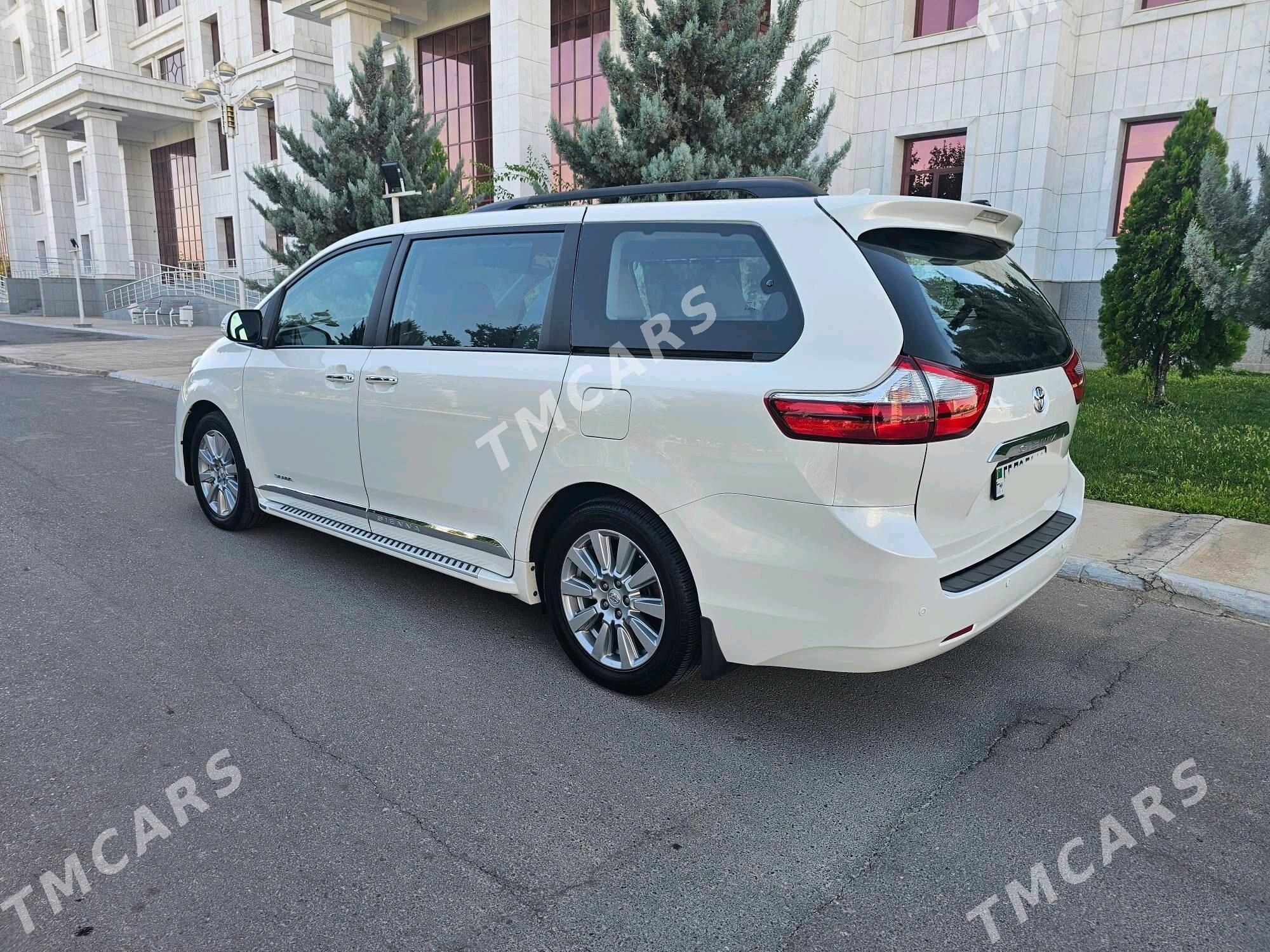 Toyota Sienna 2017 - 399 000 TMT - Aşgabat - img 5