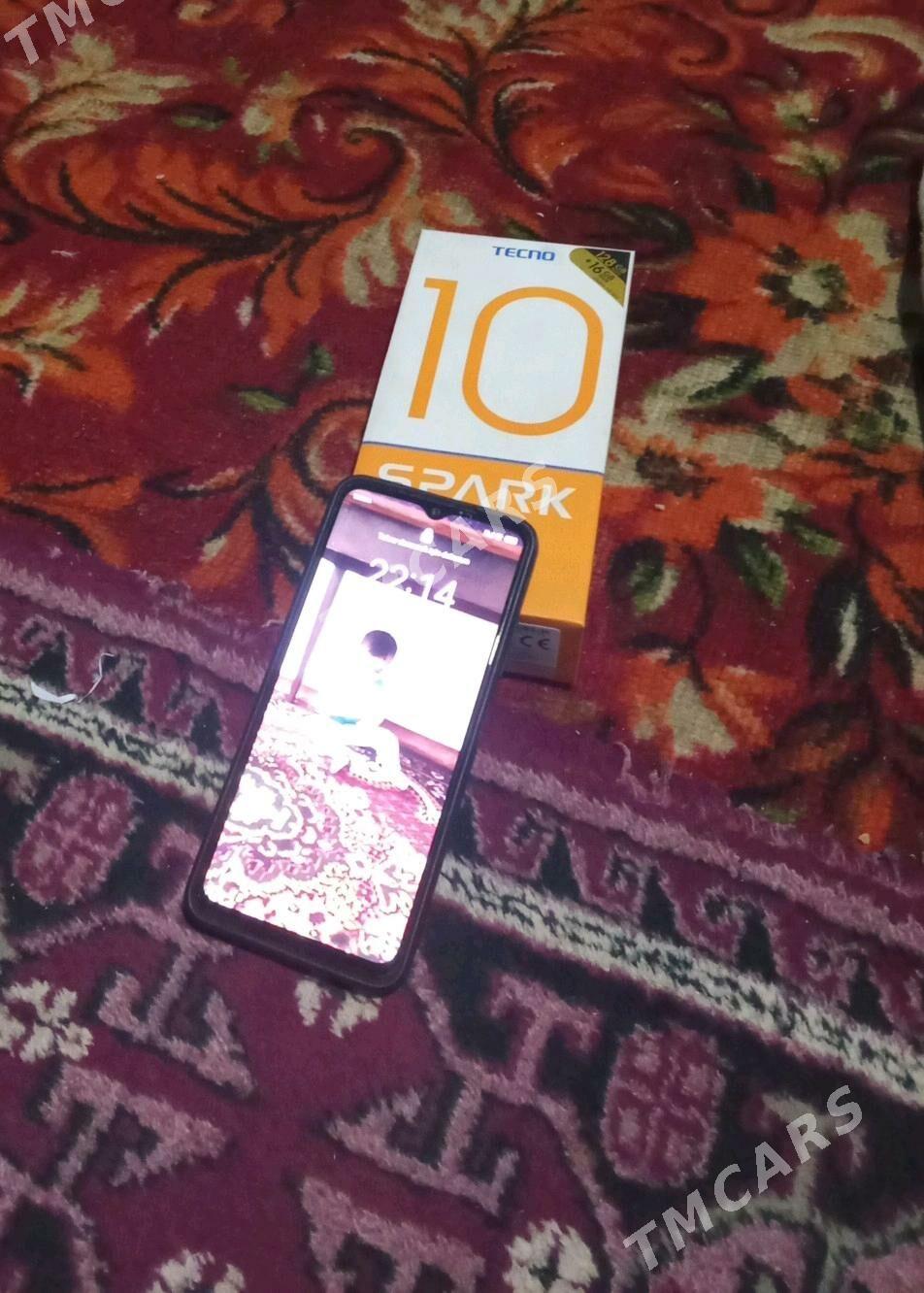tecno sparyk 10 8 128 - Baýramaly - img 2