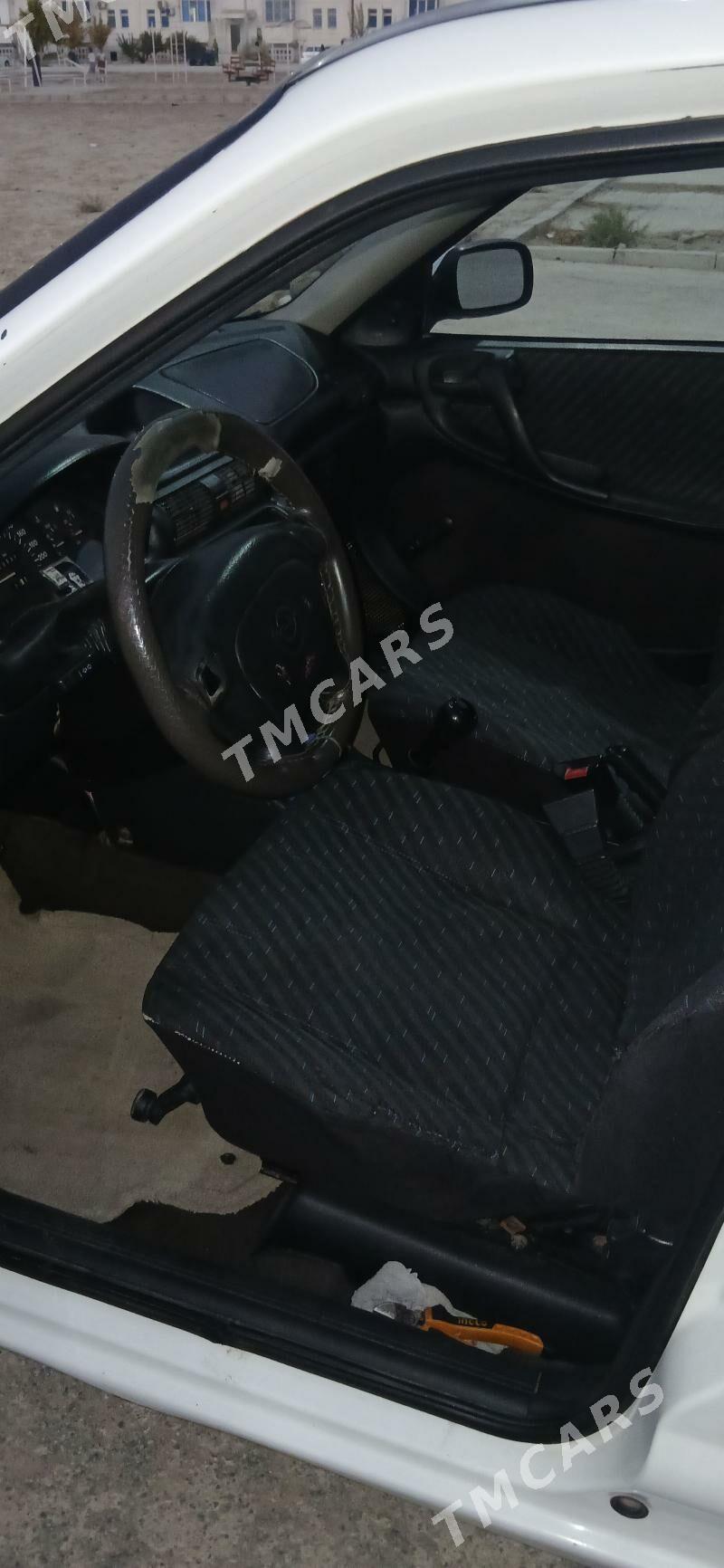Opel Astra 1996 - 45 000 TMT - Анев - img 3