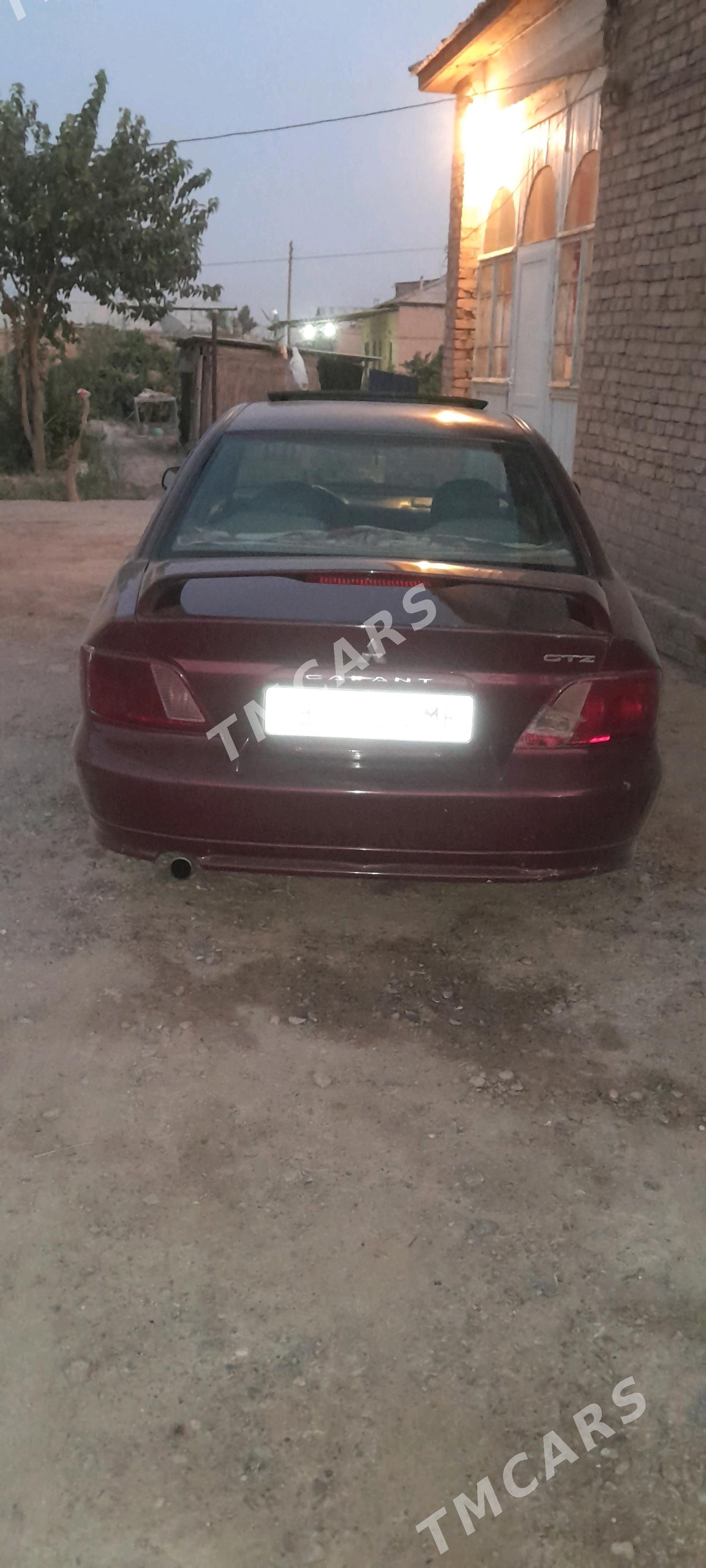 Mitsubishi Galant 2003 - 40 000 TMT - Мары - img 4