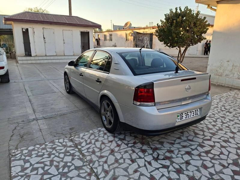 Opel Vectra 2002 - 80 000 TMT - Гурбансолтан Едже - img 3