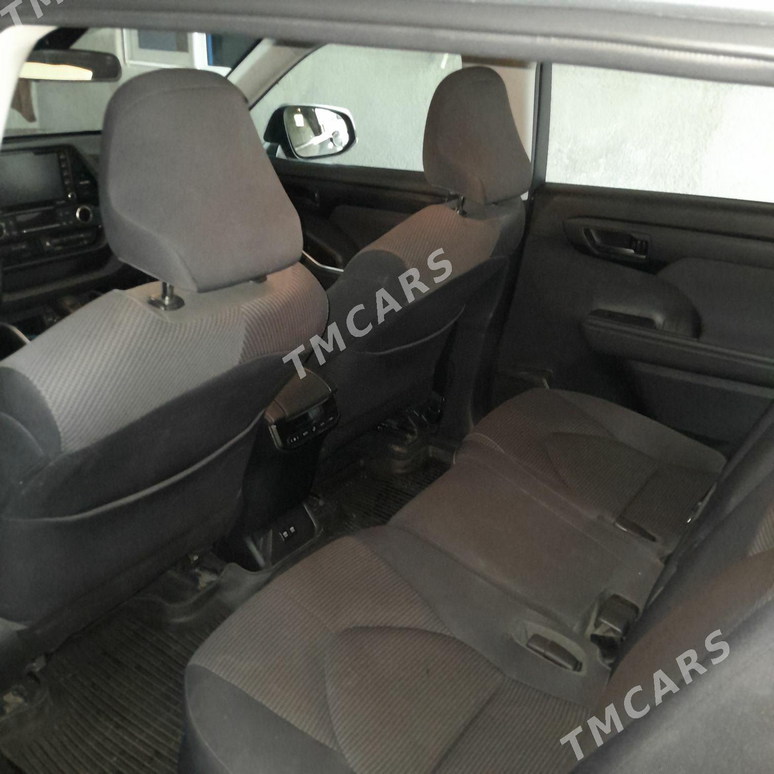 Toyota Highlander 2020 - 520 000 TMT - Дянев - img 2