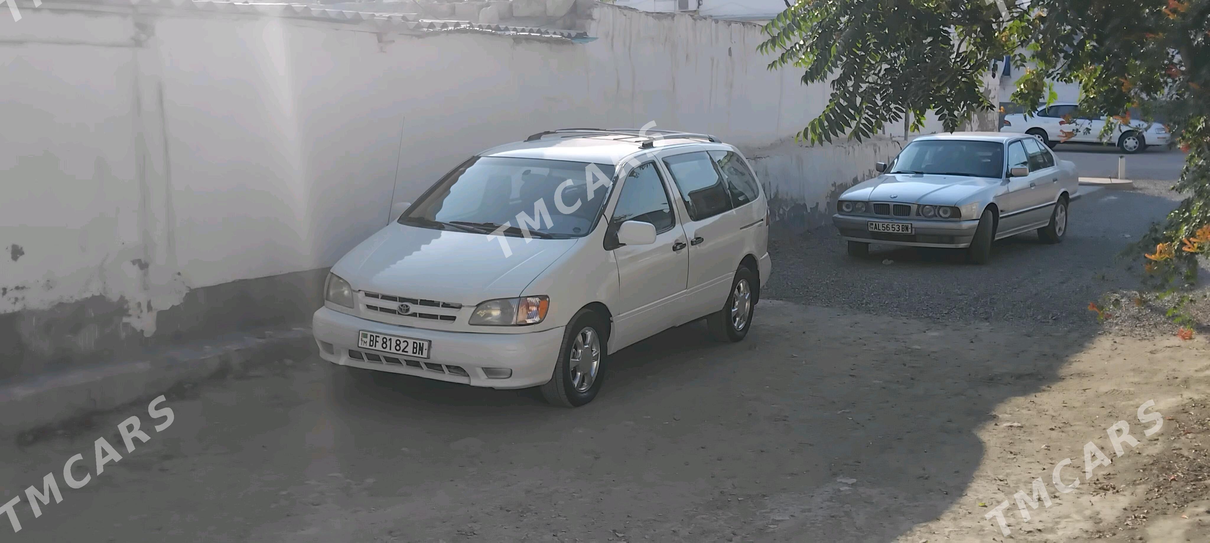 Toyota Sienna 2002 - 146 000 TMT - Türkmenbaşy - img 4