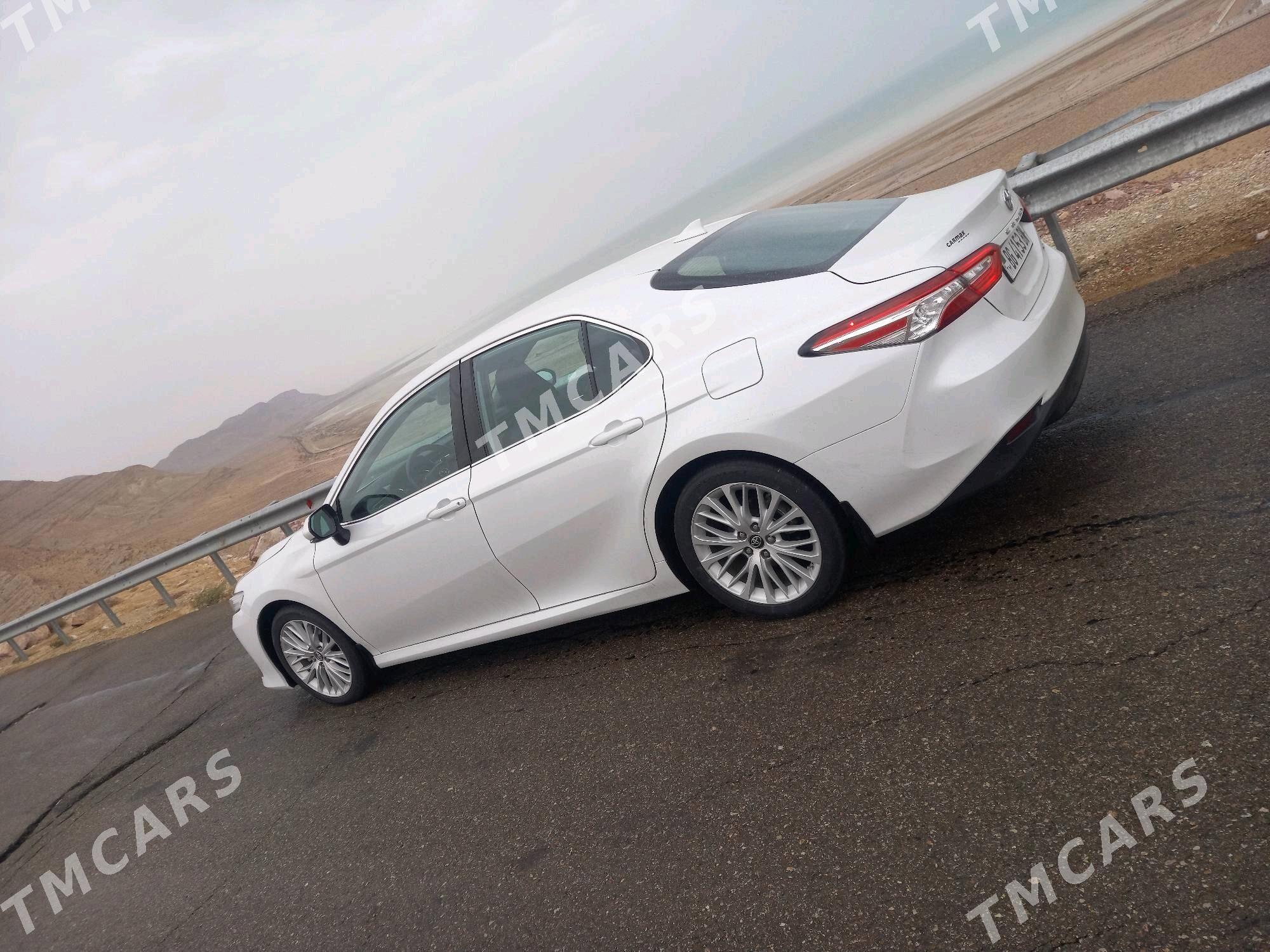 Toyota Camry 2018 - 350 000 TMT - Balkanabat - img 4