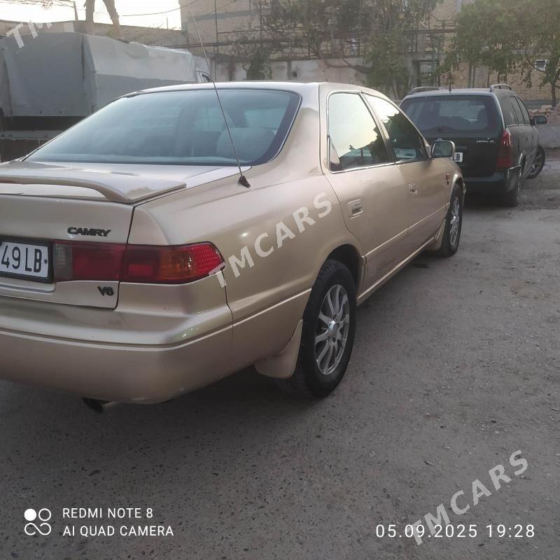 Toyota Camry 2001 - 110 000 TMT - Туркменабат - img 4
