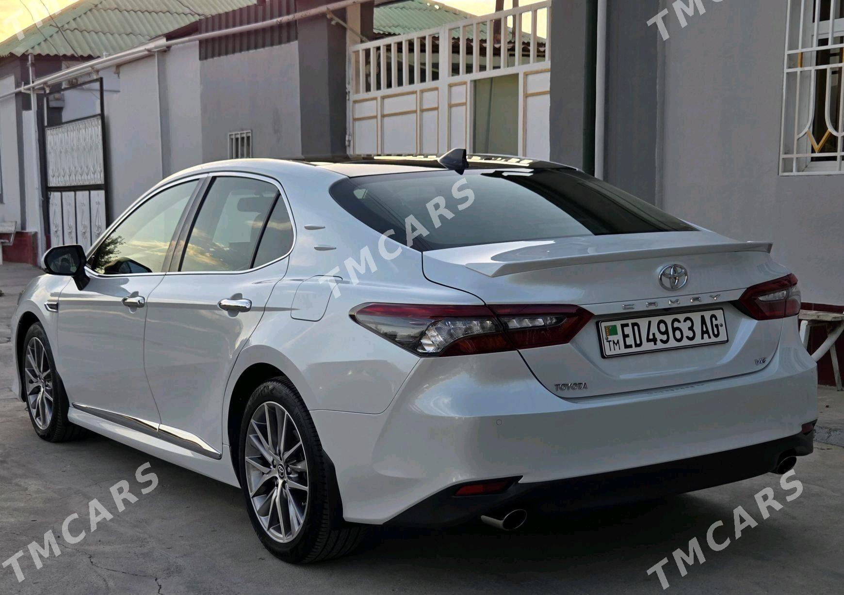 Toyota Camry 2021 - 470 000 TMT - Ашхабад - img 2