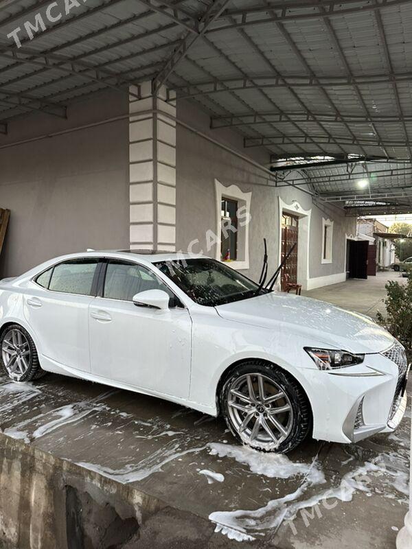 Lexus IS 300 2019 - 335 000 TMT - Daşoguz - img 8