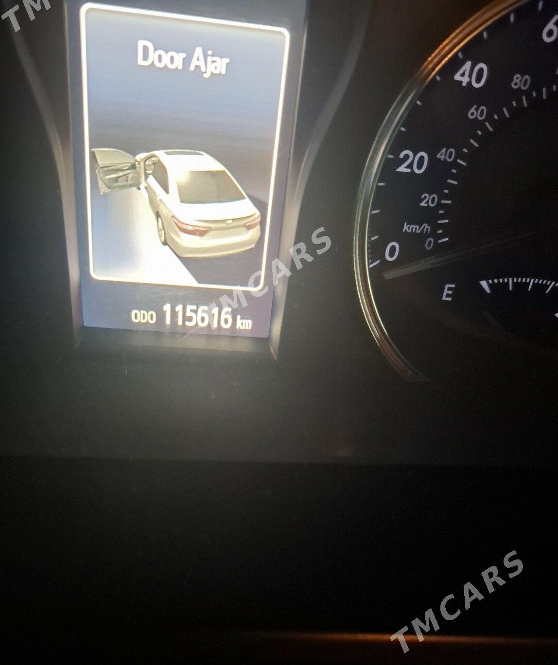 Toyota Camry 2017 - 280 000 TMT - Ашхабад - img 4