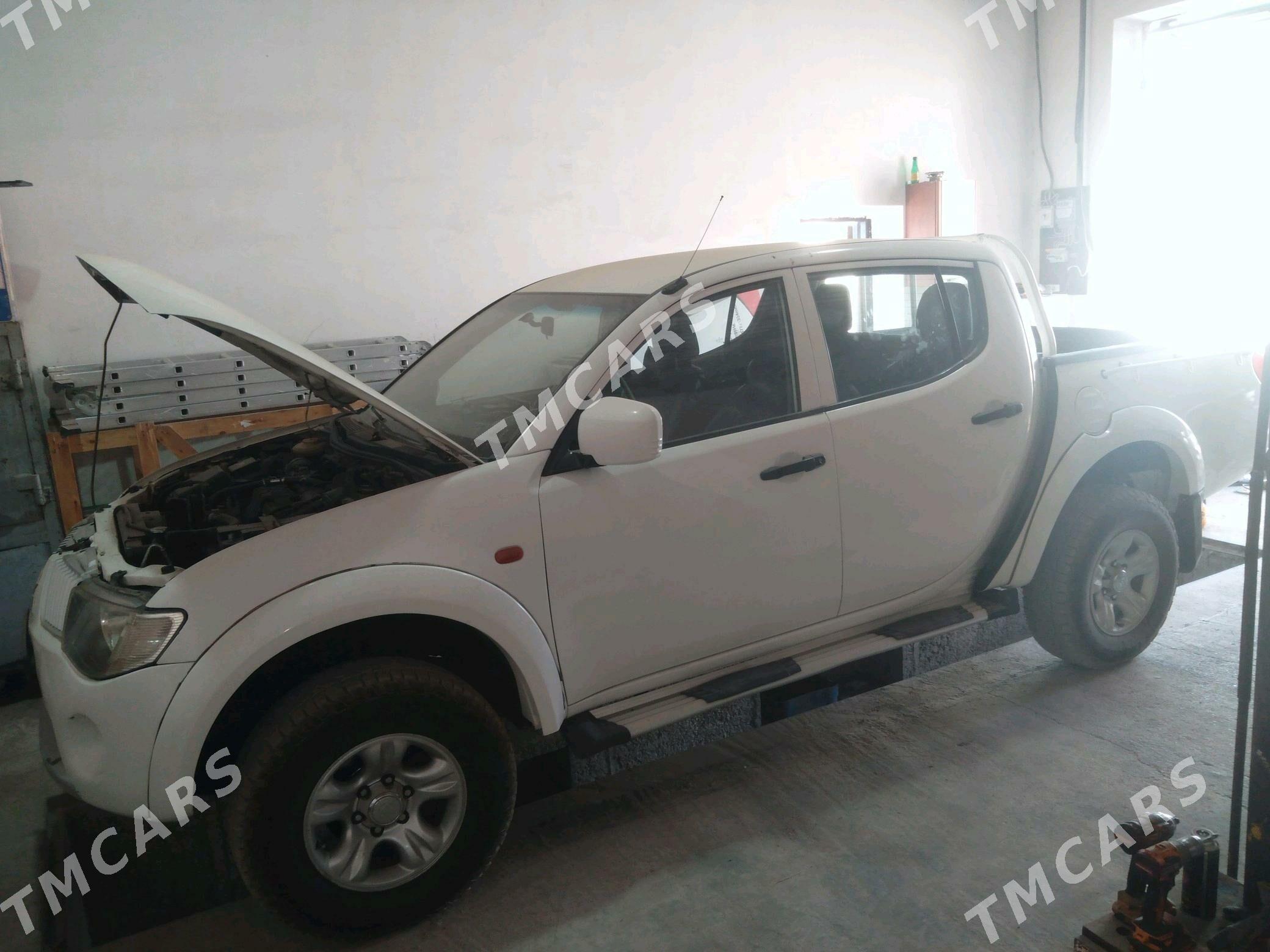 Mitsubishi L200 2007 - 150 000 TMT - Балканабат - img 5