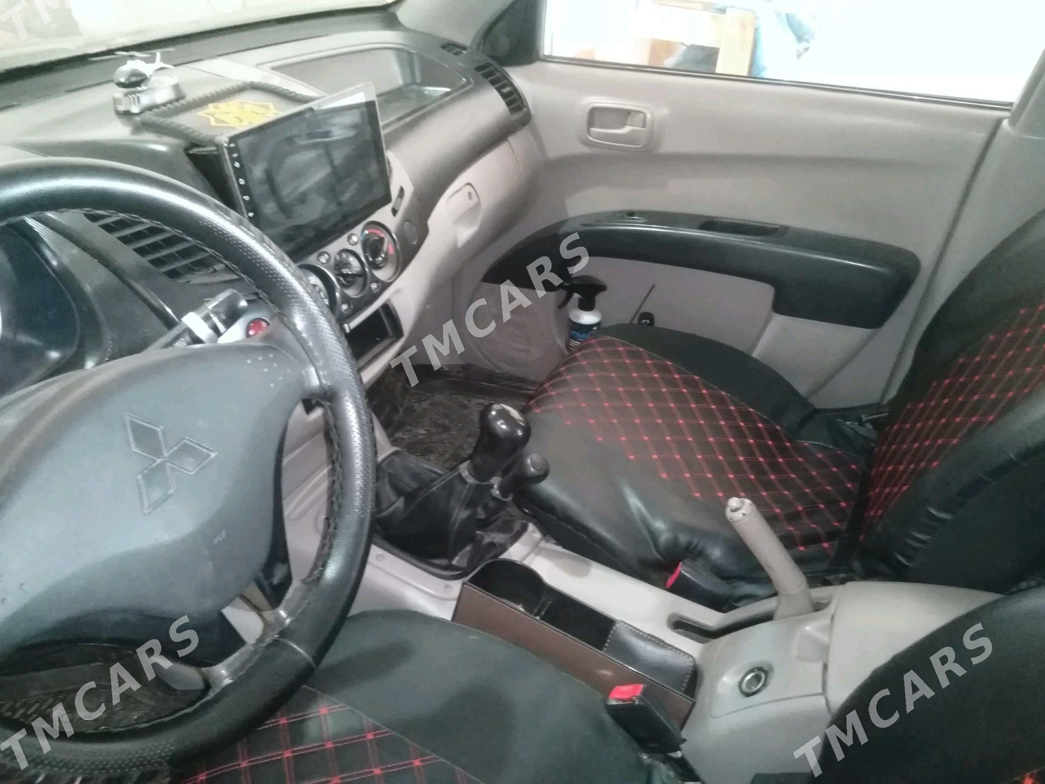 Mitsubishi L200 2007 - 150 000 TMT - Балканабат - img 7