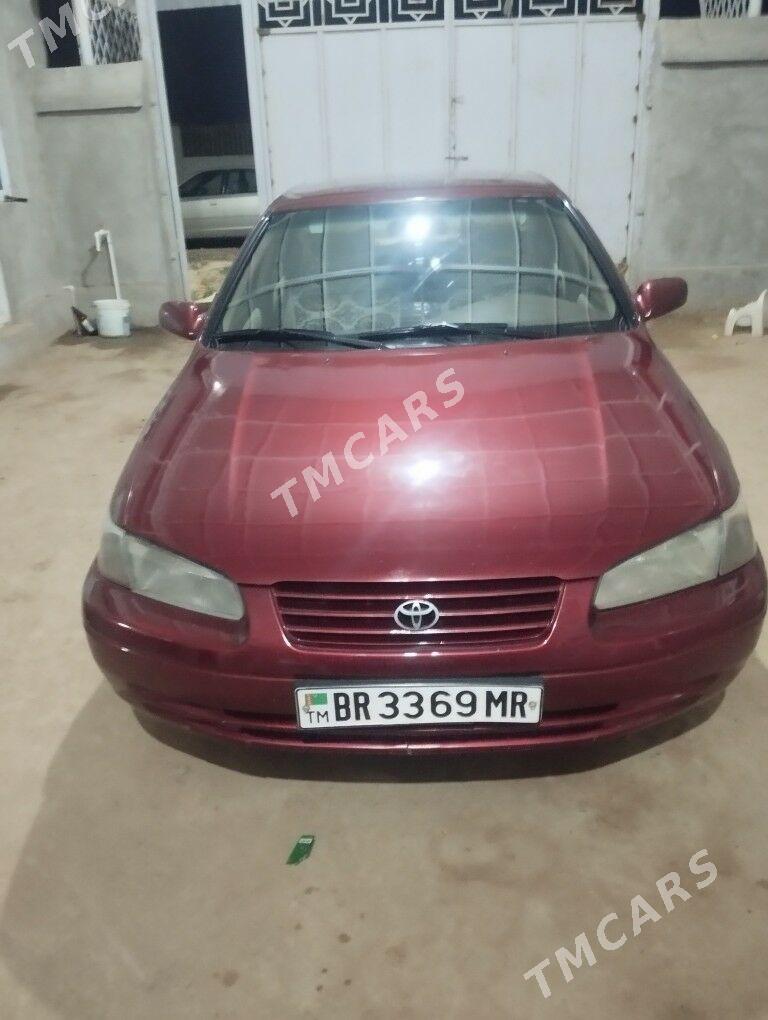 Toyota Camry 1998 - 115 000 TMT - Тагтабазар - img 2