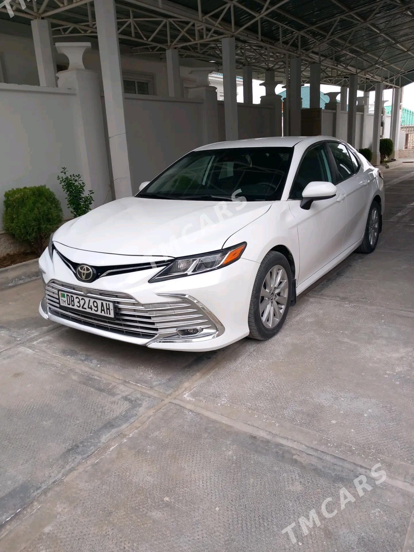 Toyota Camry 2019 - 320 000 TMT - Balkanabat - img 8