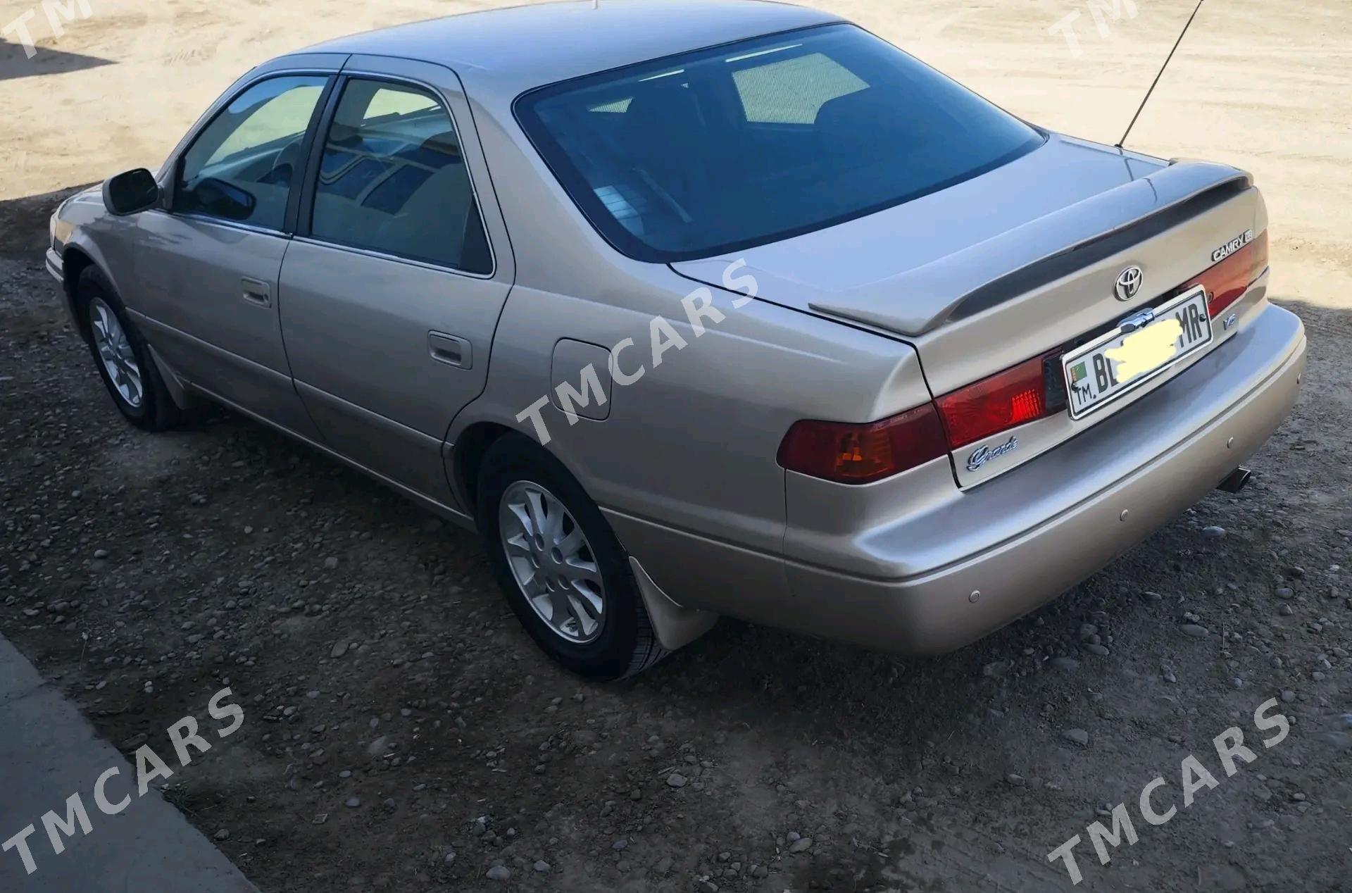 Toyota Camry 2000 - 164 000 TMT - Мары - img 3