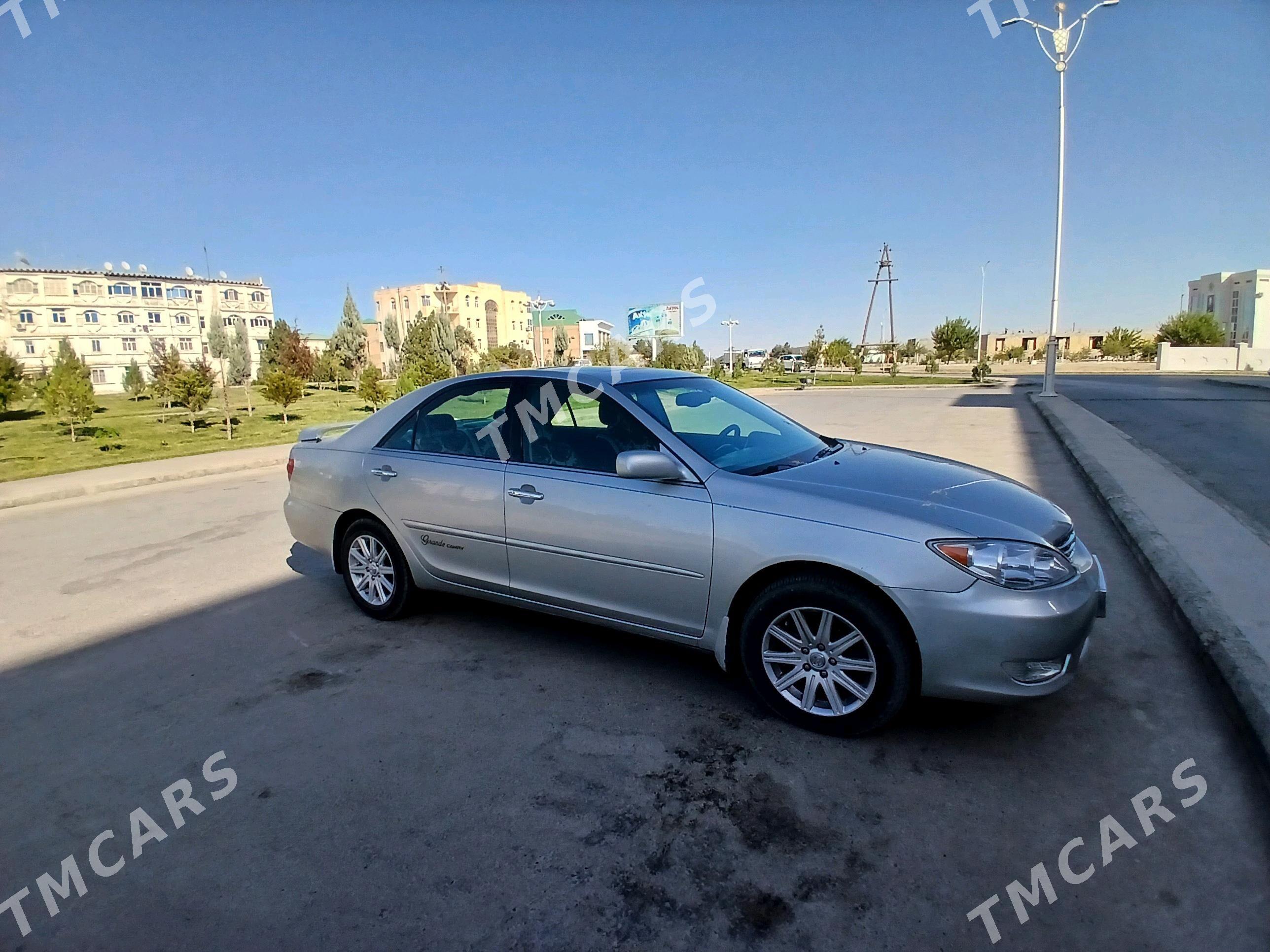Toyota Camry 2002 - 200 000 TMT - Kerki - img 8