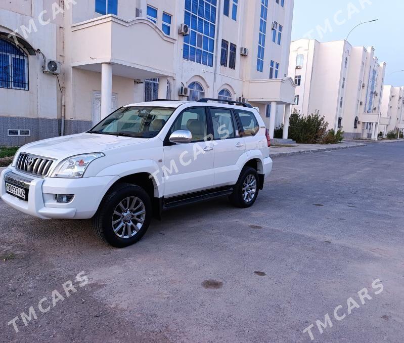 Toyota Land Cruiser Prado 2006 - 390 000 TMT - Гарабекевюл - img 4
