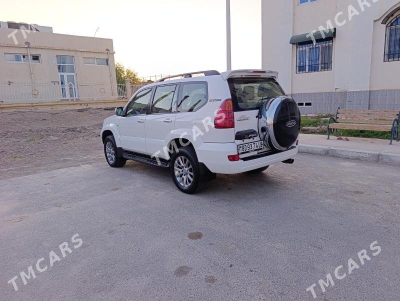 Toyota Land Cruiser Prado 2006 - 390 000 TMT - Гарабекевюл - img 7