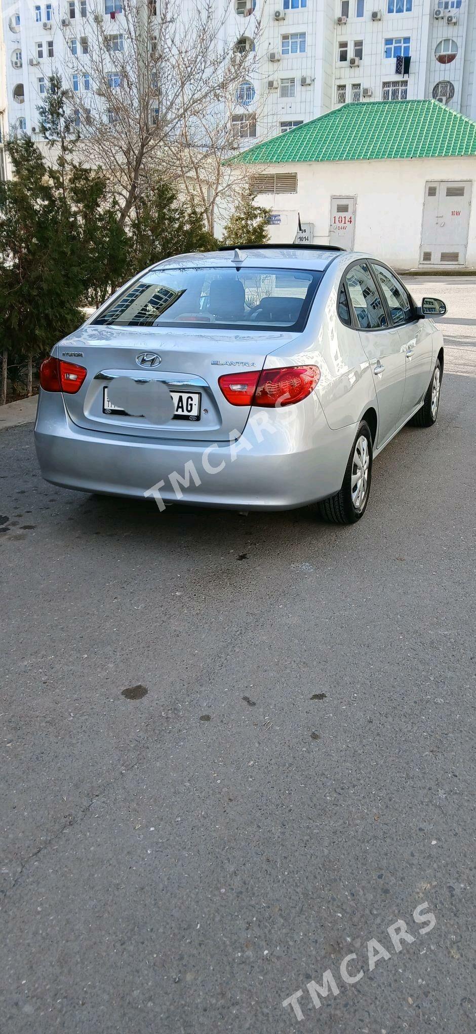Hyundai Elantra 2010 - 150 000 TMT - Aşgabat - img 4