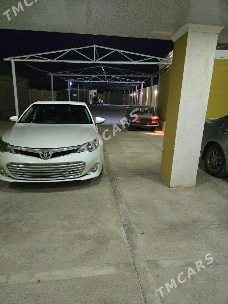 Toyota Avalon 2013 - 289 000 TMT - Bäherden - img 10