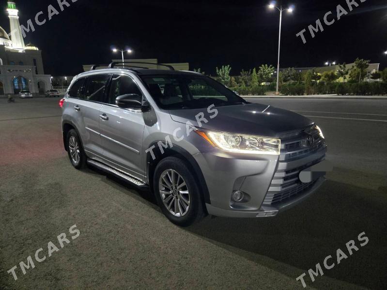 Toyota Highlander 2018 - 500 000 TMT - Мары - img 5