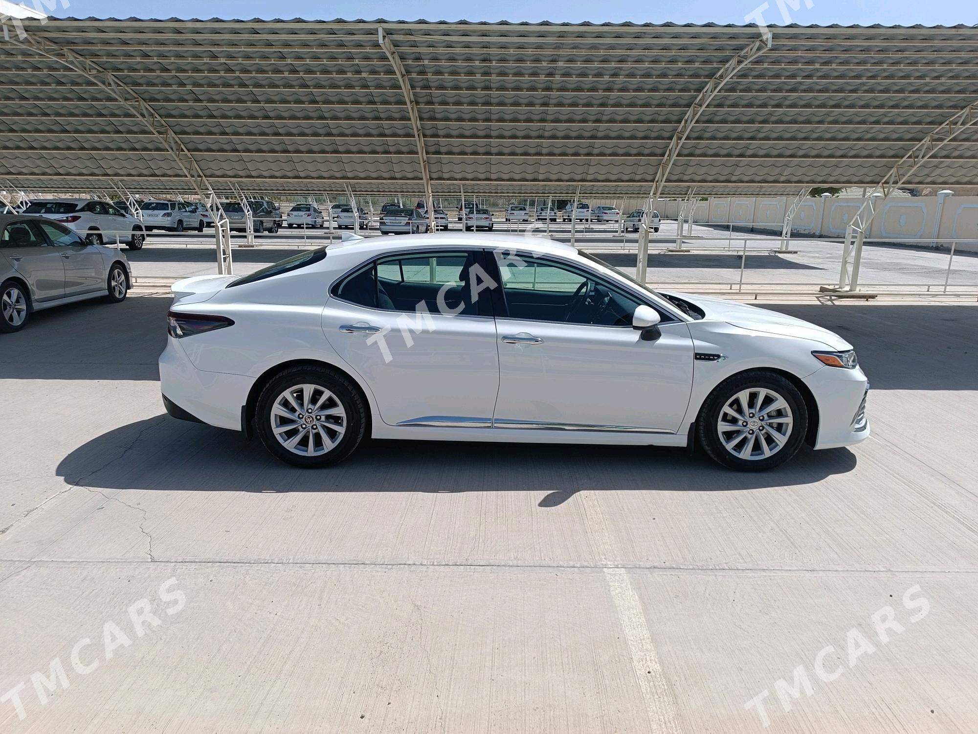 Toyota Camry 2022 - 280 000 TMT - Байрамали - img 6