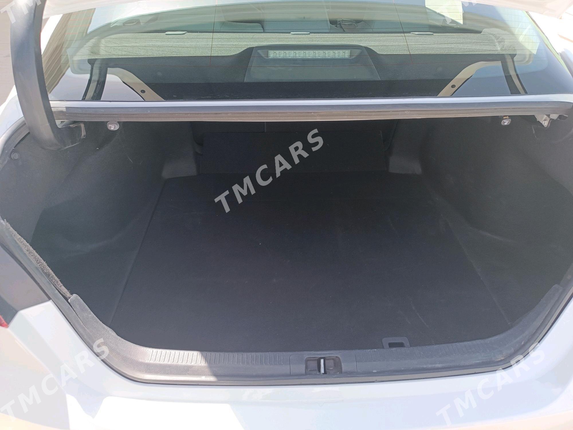 Toyota Camry 2022 - 280 000 TMT - Байрамали - img 8