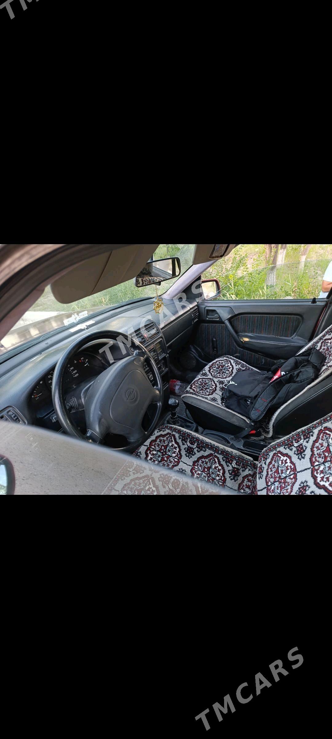 Opel Vectra 1993 - 36 000 TMT - Köneürgenç - img 4